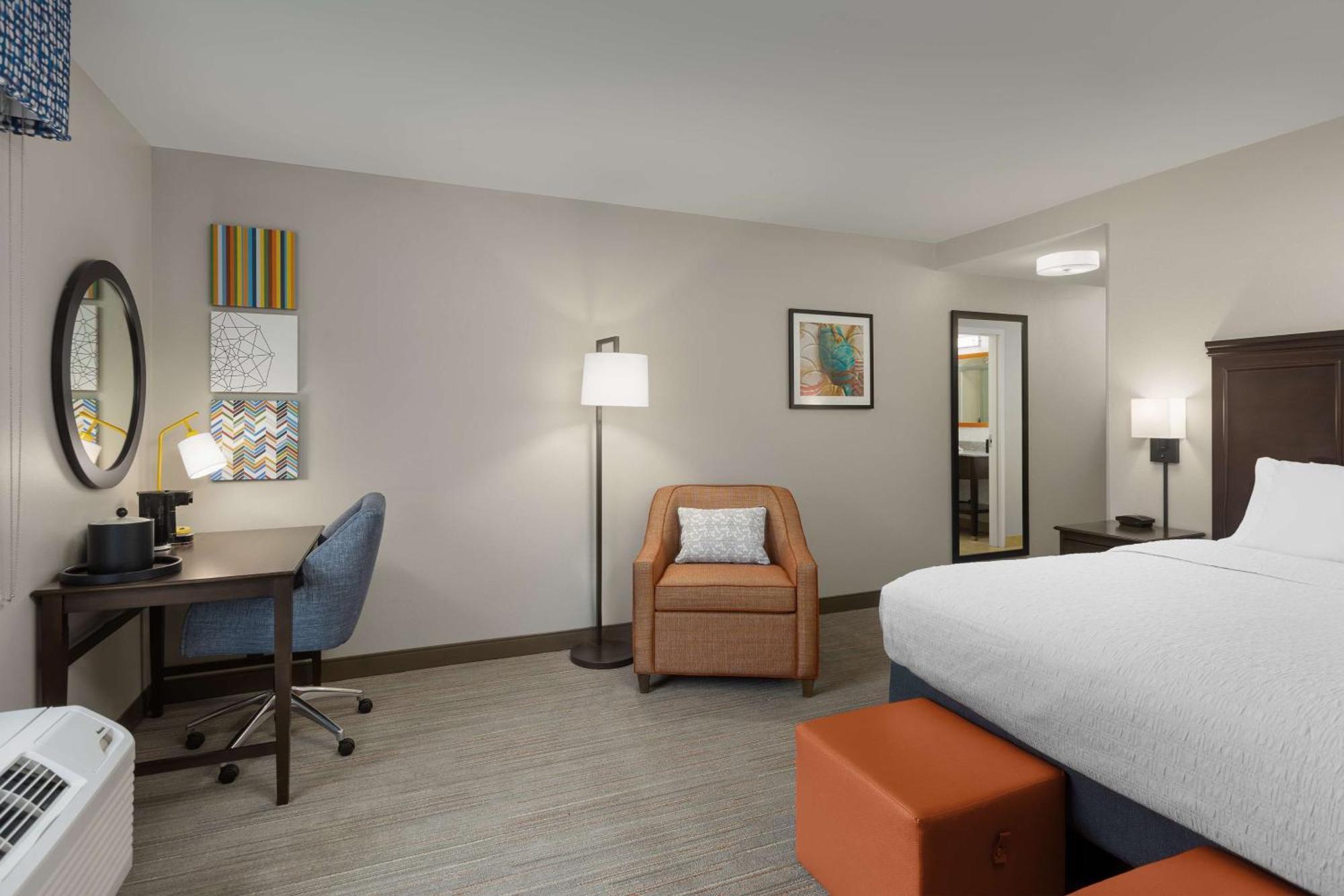 Hampton Inn Augusta Exterior photo